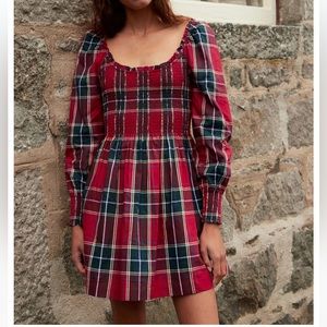 Hill house nap dress! Sold out online. Could fit XS or S! Perfect condition.